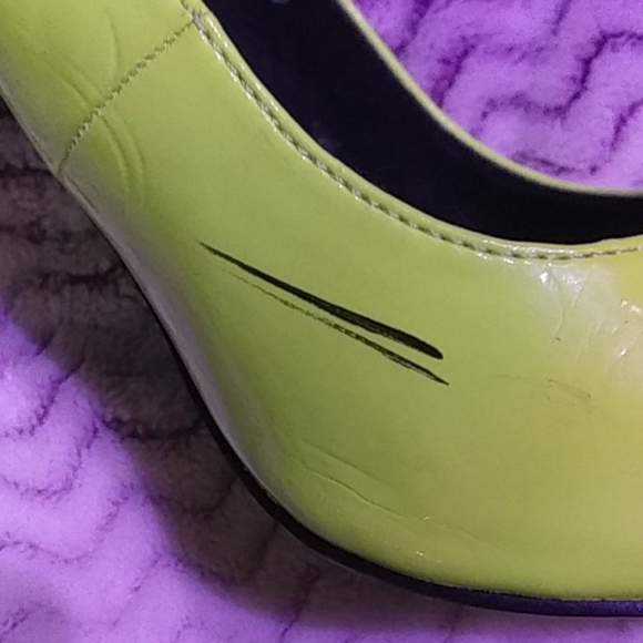 High heels - Picture 4 of 4